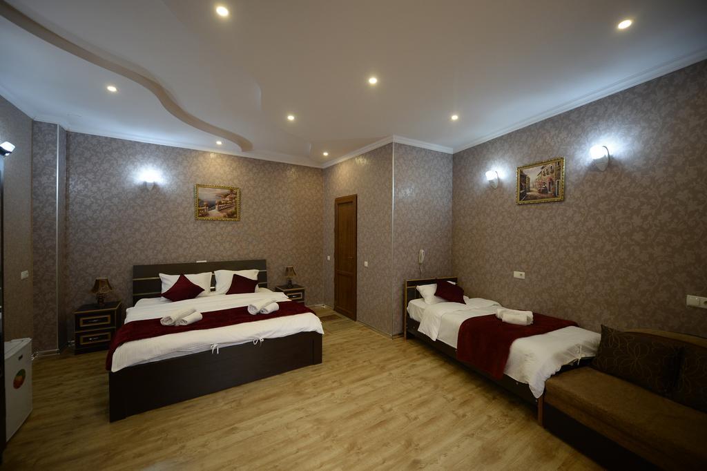 Begi Hotel Tbilisi Quarto foto